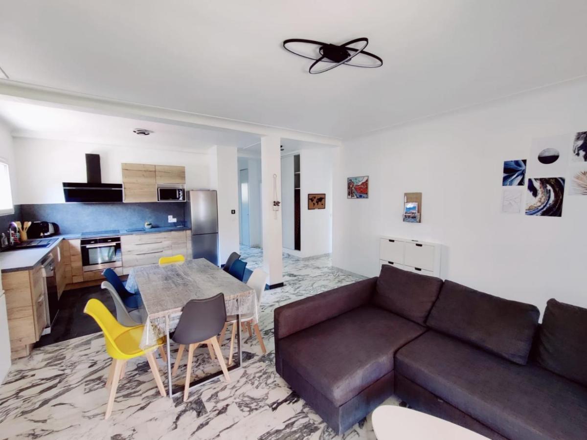 La Villa Castel - Haut De Villa - Parkings- 3 Chambres - 8 Couchages - Jardin - Barbecue Cagnes-sur-Mer Dış mekan fotoğraf