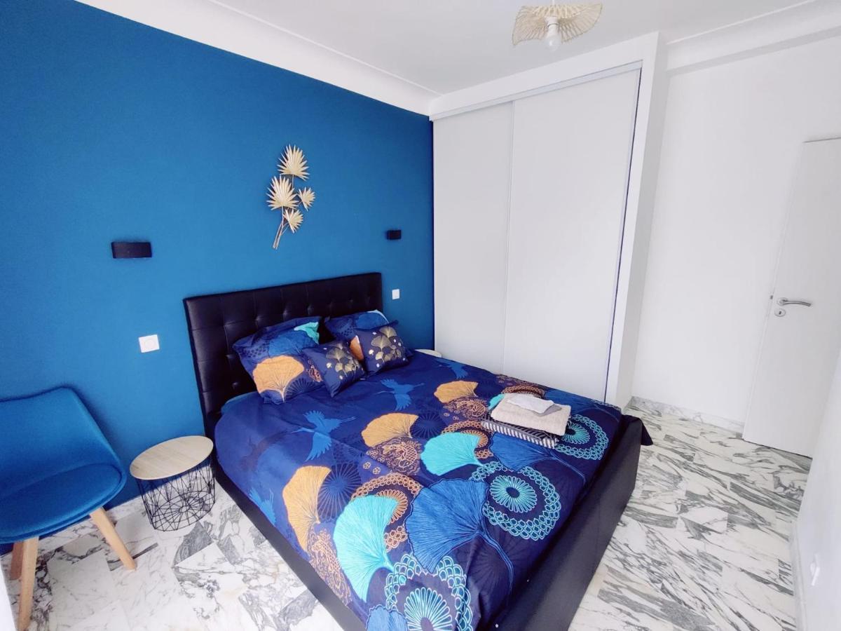 La Villa Castel - Haut De Villa - Parkings- 3 Chambres - 8 Couchages - Jardin - Barbecue Cagnes-sur-Mer Dış mekan fotoğraf