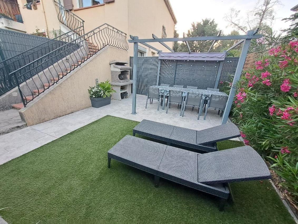 La Villa Castel - Haut De Villa - Parkings- 3 Chambres - 8 Couchages - Jardin - Barbecue Cagnes-sur-Mer Dış mekan fotoğraf
